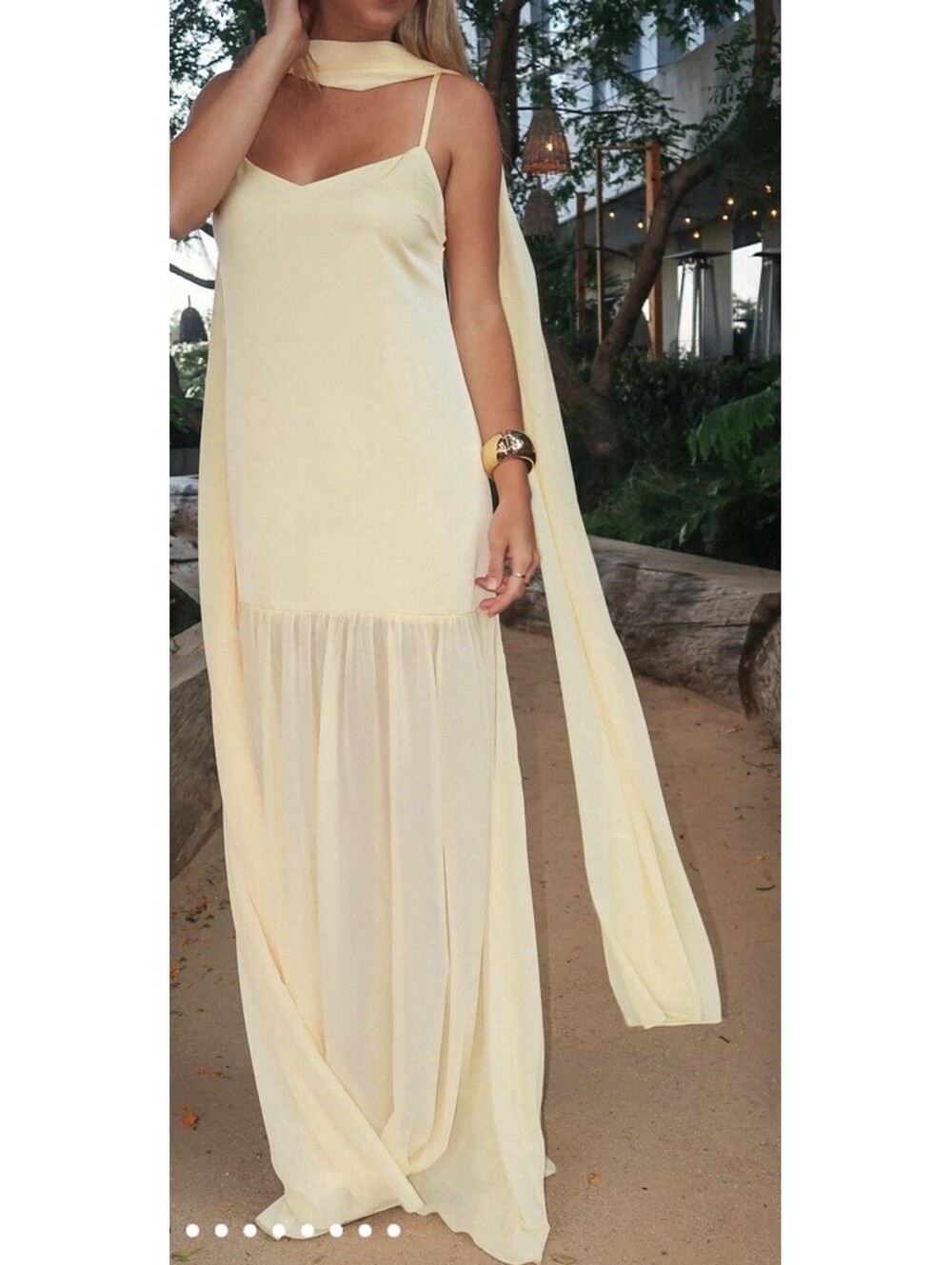 show me your mumu dress Dalia Maxi Dress $198.00 Size Small W/pale Yellow Scarf